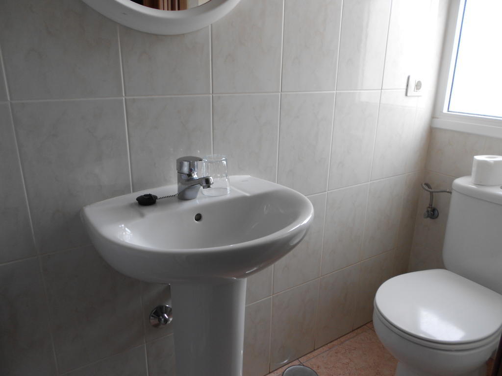 Pension Mova Santa Cruz de Tenerife Bagian luar foto